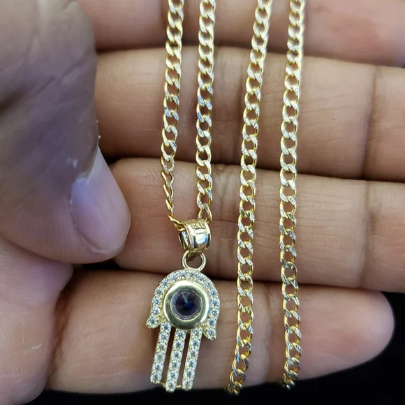 10kt Gold Chain and Pendant